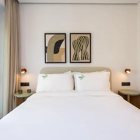 Memphis Center Hotel apartamentowy 4*