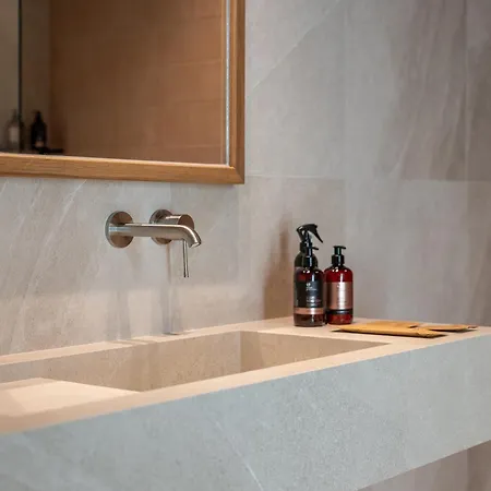 Memphis Center Apart Otel 4*