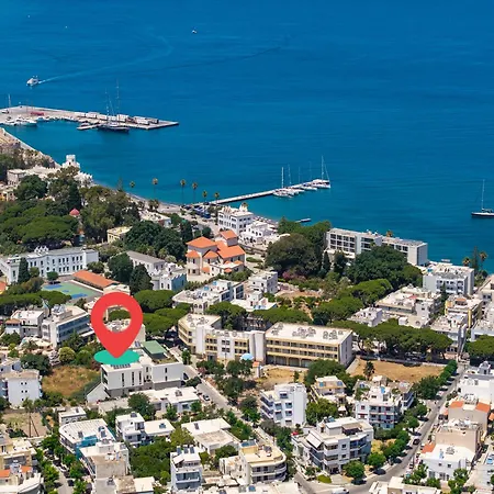 Aparthotel Memphis Center 4*